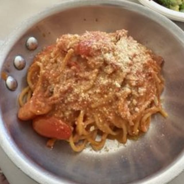 Pasta Pomodoro (V).